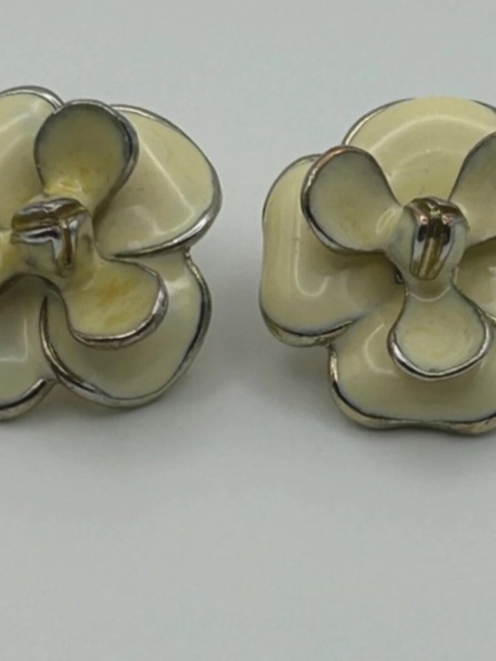 Flower Earrings Post Cream Romantic Feminine Mixed Metal